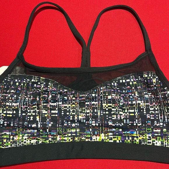 Fabletics Snapdragon Reversible Mesh Sports Bra large catch you on the flipside - Picture 1 of 10
